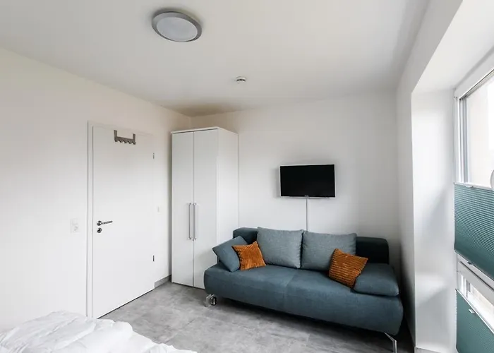 4 You, Am Alten Deich 12 4 *